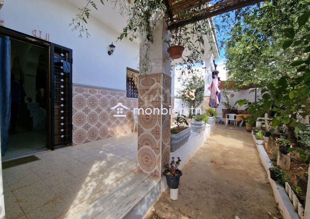 Maison S+2 à vendre à Hammamet Sud 51355351