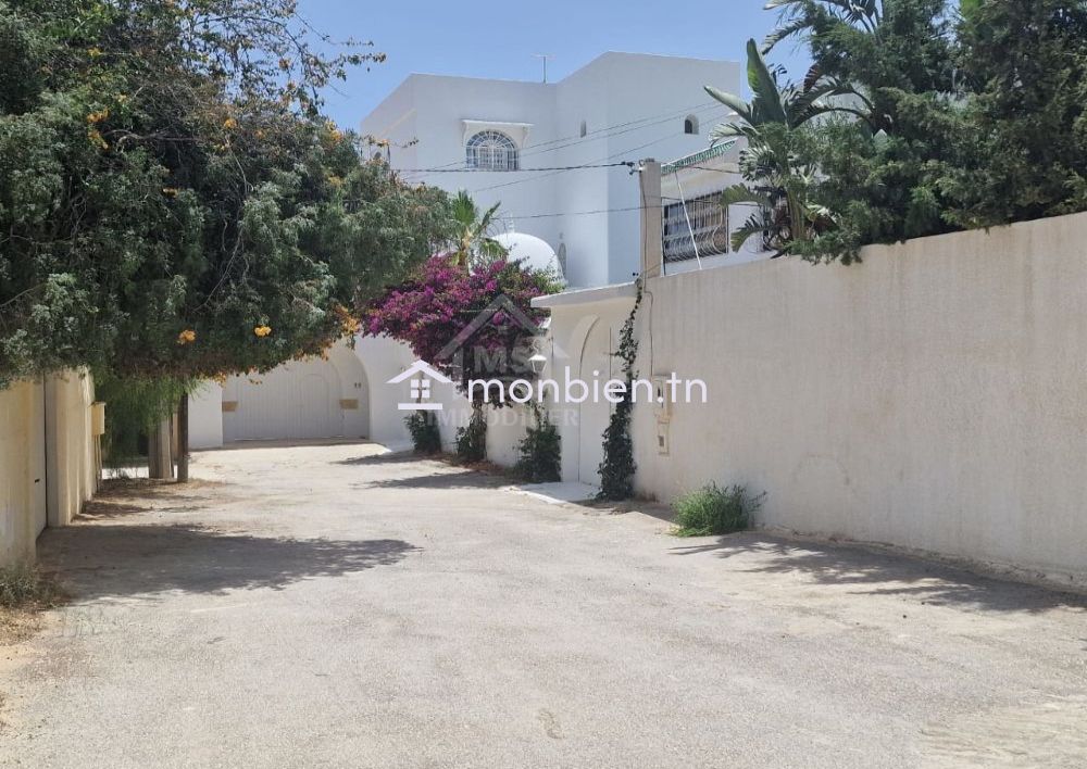 Superbe terrain de 642 m² à Hammamet Nord à vendre 51355351