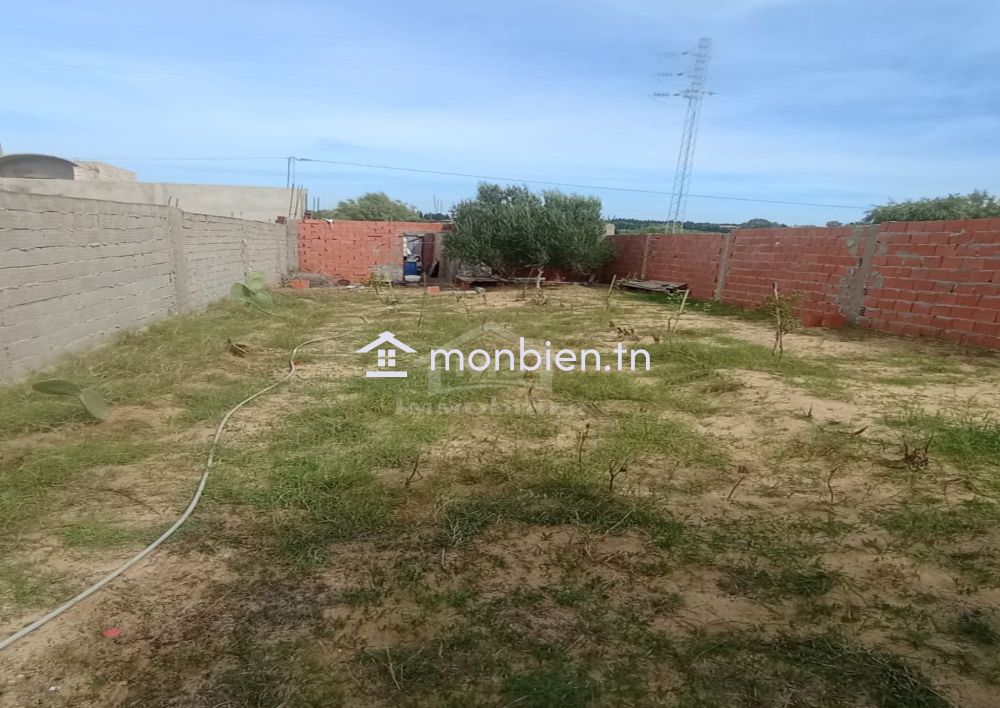 Terrain clôturé avec studio à Hammamet Sud à vendre à 85 MD 51355351