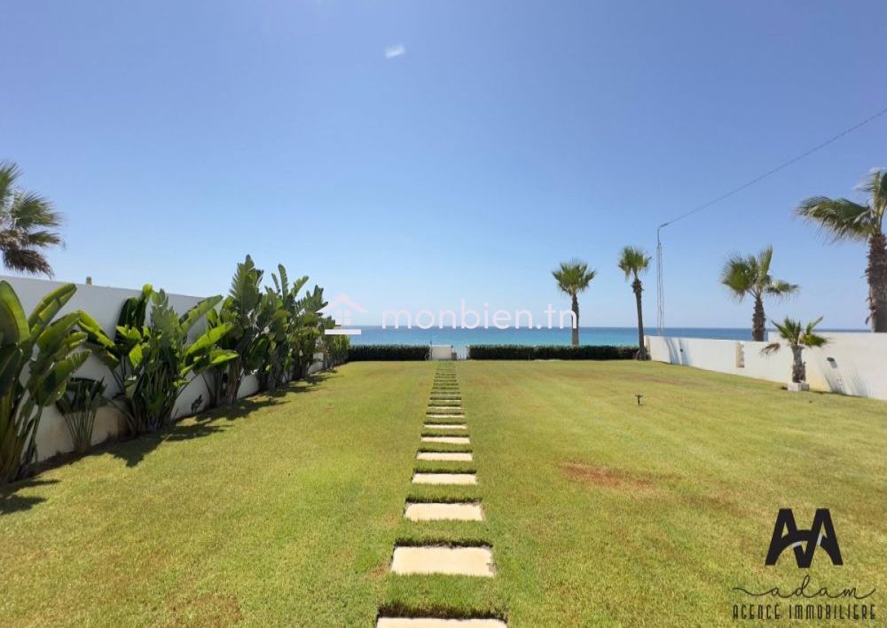 Villa pied dans l'eau à Maamoura, Nabeul