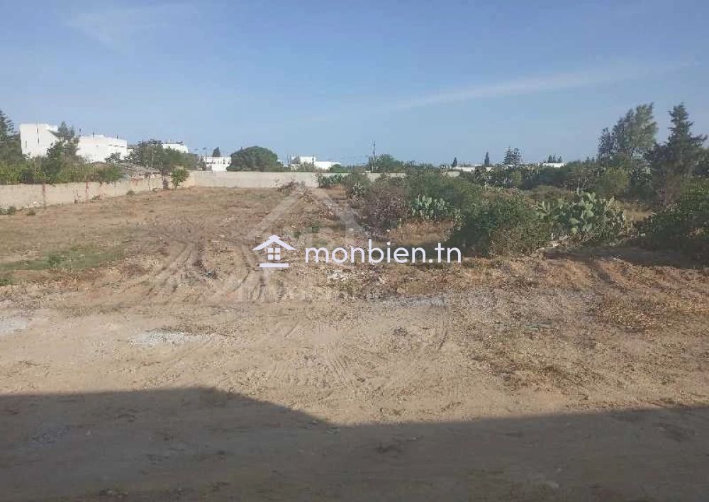 Terrain de 1380 m² à vendre à Hammamet 51355351