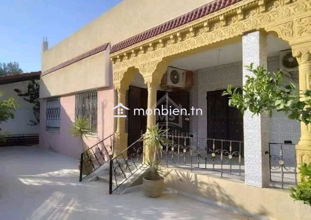 Belle maison S+3 avec jardin à vendre à Hammamet Sud 51355351