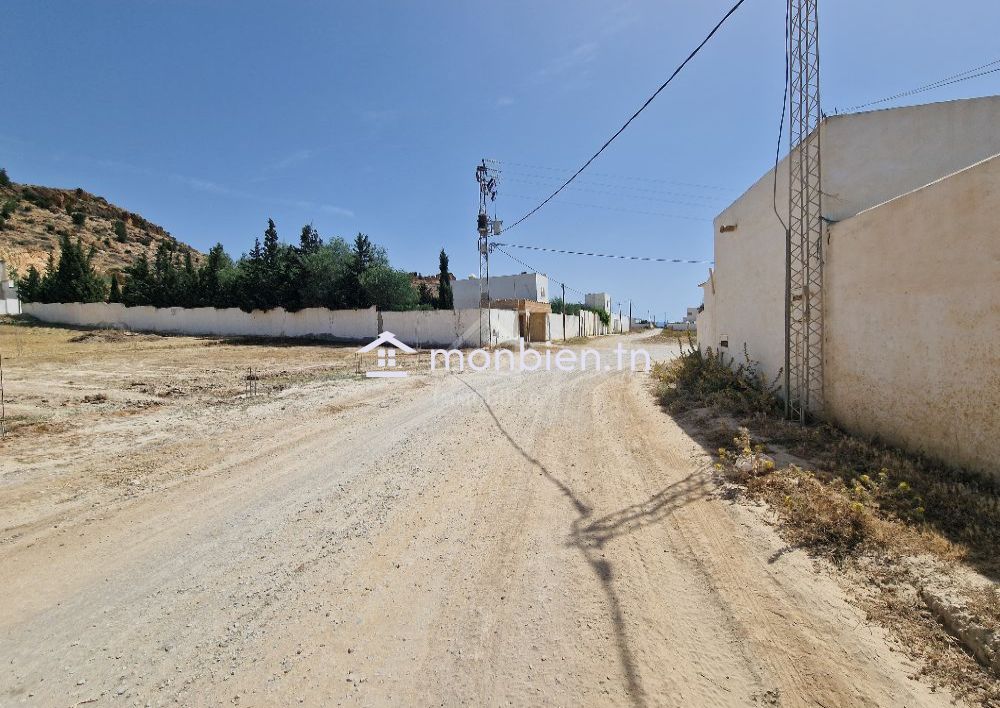 Superbe terrain de 387 m² à Hammamet Sud à vendre 51355351