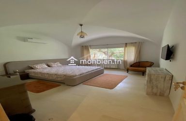 Location estivale: Villa meublée avec piscine à louer 51355351