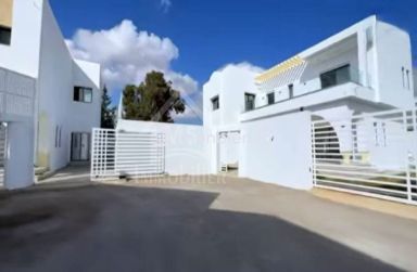 Villa S+4 toute neuve à vendre à Hammamet Sud 51355351