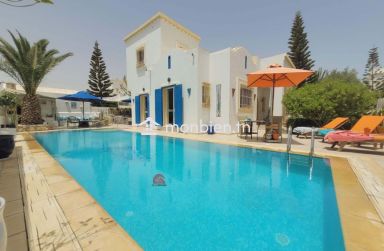 BELLE VILLA AVEC PISCINE PRIVÉE EN ZT DJERBA - RÉF V623