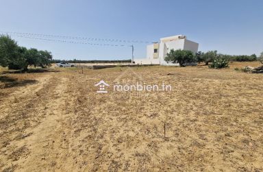 Lot de terrain de 200 m² à Hammamet Sud à vendre 51355351