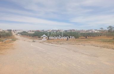 Terrain de 2000 m² à Hammamet Sud à vendre 51355351