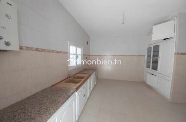 A vendre une villa à Raoued