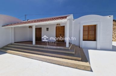 2 bungalows avec piscine à Hammamet Sud à vendre 51355351