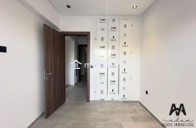 Appartement S+1 de 78m² avec jardin à Jinen beni Khiar.