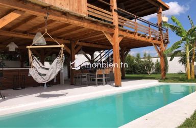 Villa S+4 avec piscine à Hammamet à vendre 51355351