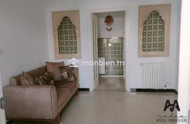 Une villa S+3 à Sidi Mahrsi, Nabeul