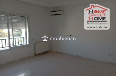 S4 roonysh à Vendre à La Soukra