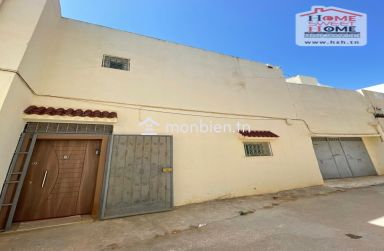 Villa Croatie à Vendre à EL Ouardia 4