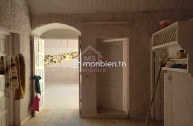 Maison arabe à vendre à Korba 51355351