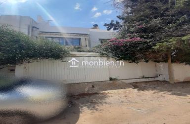 Duplex S+3 meublé avec jardin et garage à Hammamet à vendre 51355351