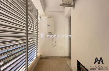 Appartement s+2 vide avec parking sous sol à AFH² Mrezga