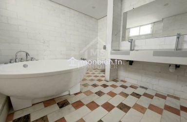 Duplex S+3 avec piscine à vendre à AFH Mrezga 51355351