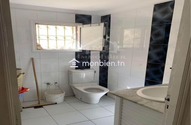 Maison S+3 avec garage à vendre à Hammamet 51355351