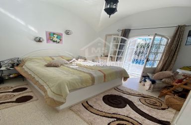 Charmante villa avec piscine à vendre à Hammamet 51355351