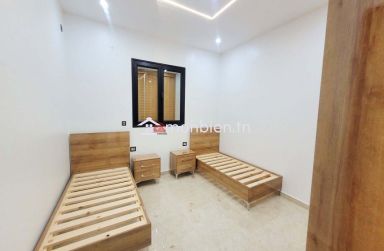 VENTE VILLA AVEC PISCINE À SIDI JMOUR DJERBA ZA - RÉF V682