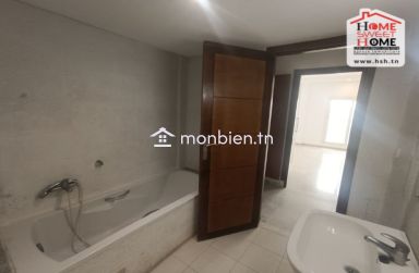 Appart S2  Tirana à Vendre à Bab EL Kadhra