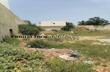 La marsa bhar lazreg pas loin de cité el khalil  A vendre terrain clôturé