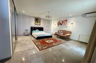 Location estivale: Villa S+5 meublé à louer à Hammamet Nord 51355351