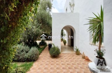 Villa S+7 avec piscine à Bir Bouragba, Hammamet, Nabeul.