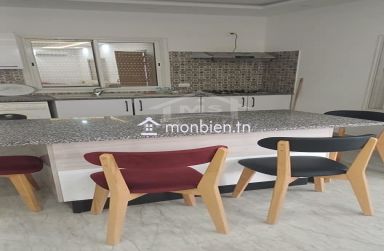 Une villa meublée avec piscine à vendre à Hammamet 51355351