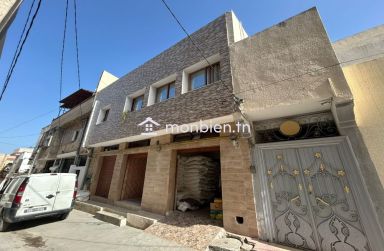 Immeuble Kenzari à Vendre à Dawar Hicher