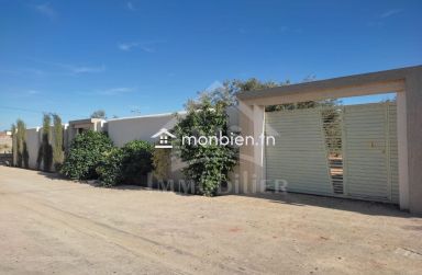 Terrain clôturé de 876 m² à Hammamet Sud à vendre 51355351