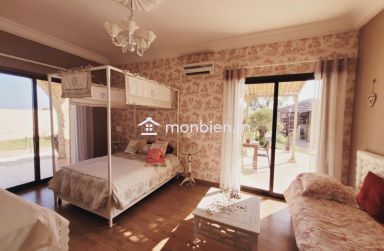 Grande propriété à vendre à Djerba Midoun ZA