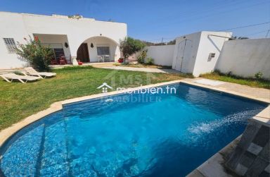 Coquette villa S+3 avec piscine et jardin à vendre 51355351