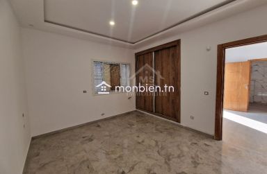 Villa S+2 toute neuve avec piscine à vendre à Hammamet Sud 51355351