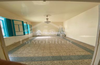 Maison arabe S+3 à vendre à Nabeul 51355351