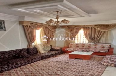 Maison avec étage inachevé et garage à Hammamet Sud à vendre 51355351