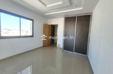 VILLA  AVEC PISCINE À HOUMT SOUK DJERBA ZU - RÉF V 629