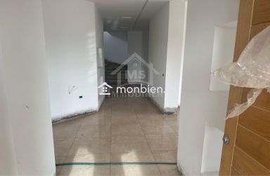 Duplex S+4 encours de finition à vendre à Hammamet 51355351