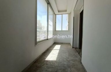 Superbe Appartement S3 à Khezama