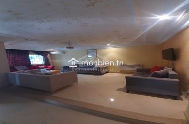 Duplex S+3 meublé avec jardin et garage à Hammamet à vendre 51355351