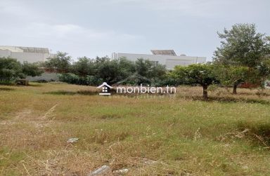 Un terrain de 574 m² à Sidi Mahressi à vendre 51355351