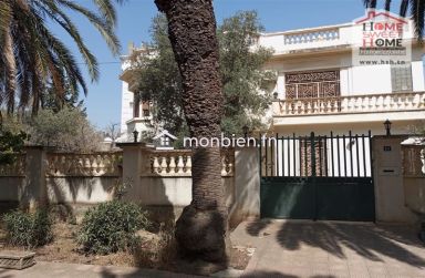 Villa Marguerite à Vendre à Cité Les Jardins Tunis