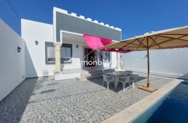 Une villa meublée avec piscine à vendre à Hammamet 51355351